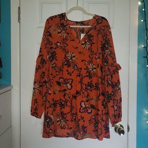 5/ $30 NWT Floral Dress
